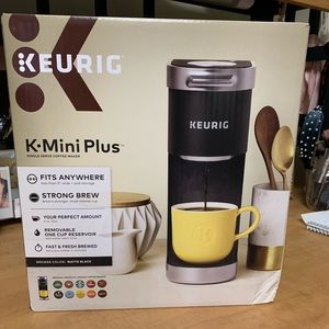 Keurig K mini Plus matte black never used!